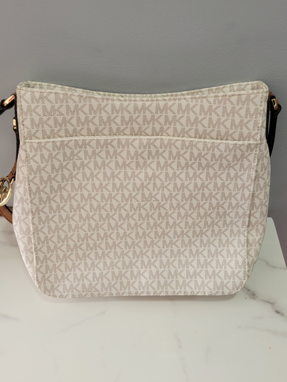 Michael Kors White Signature Crossbody Bag with Tan Strap - Picture 3 of 10